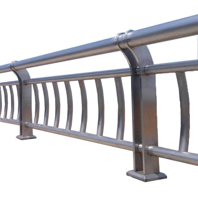 304 Stainless Steel Guardrail Customized Tubular Steel Railings